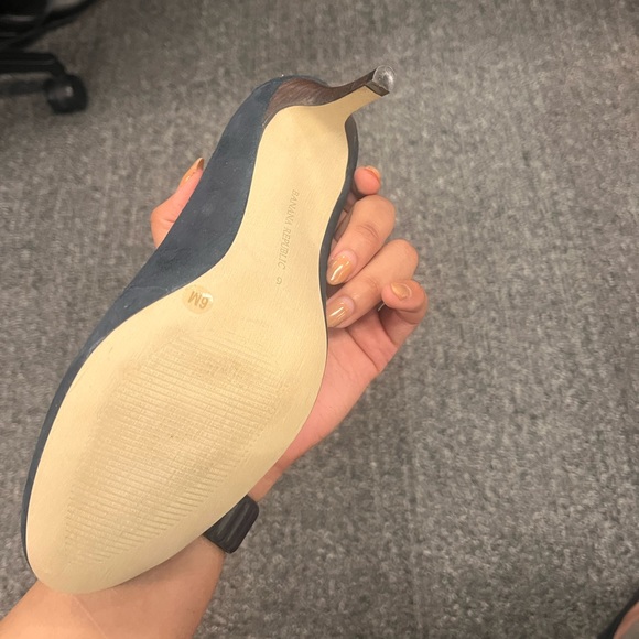 New Banana Republic Jaden Heels - Size 6 - Picture 2 of 5